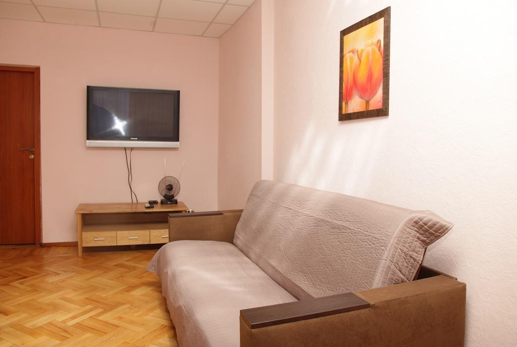 Apartments On Moskovskaja Днепър Екстериор снимка