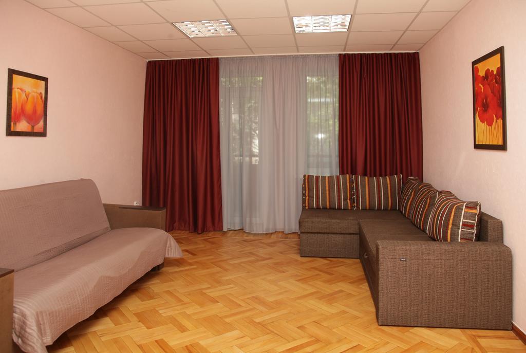 Apartments On Moskovskaja Днепър Екстериор снимка